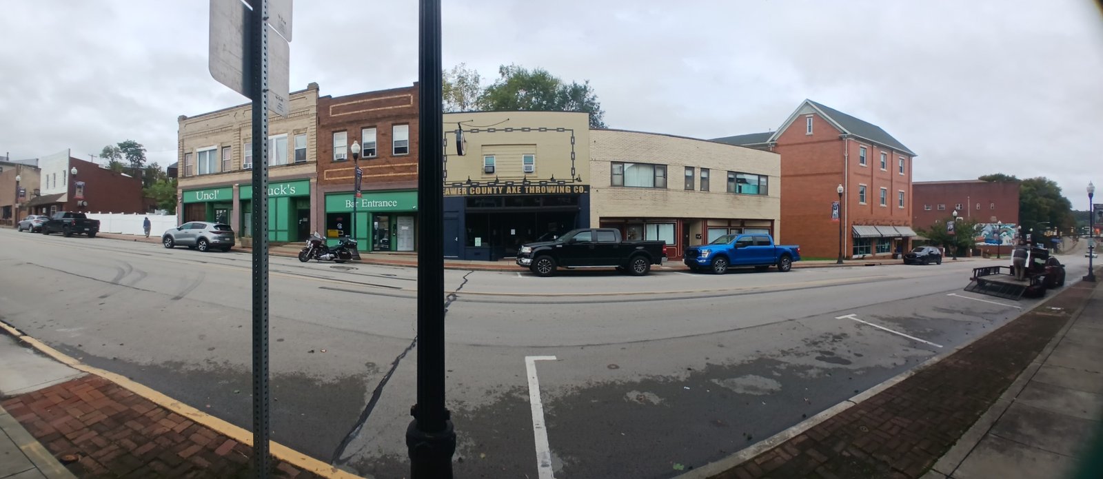 The ordinary panoramic view across Brighton Avenue